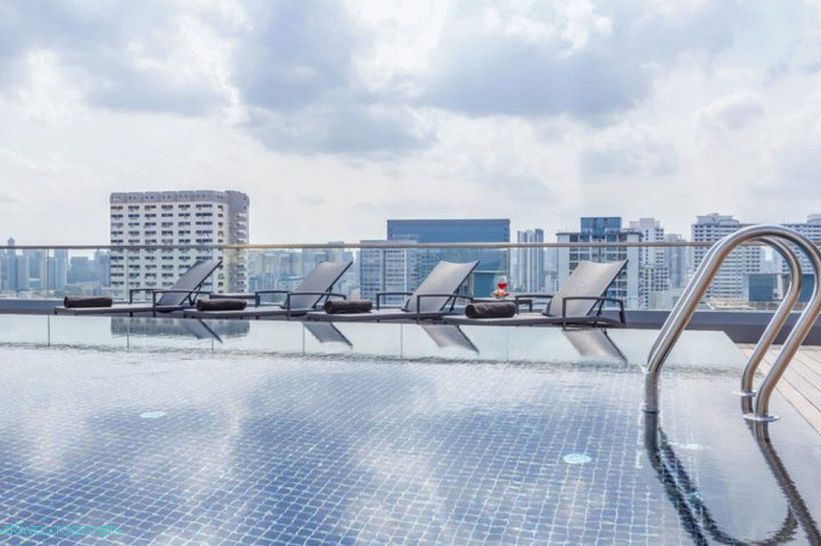 10 najboljih hotela u Singapuru s bazenom na krovu