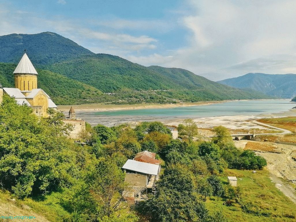 Ananuri protiv Zhinvali