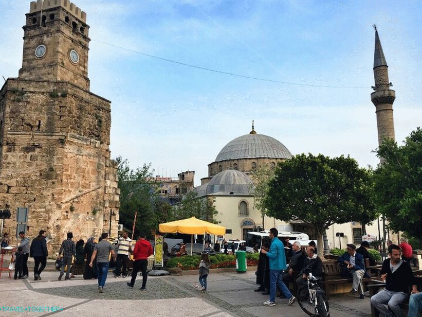 Toranj sa satom