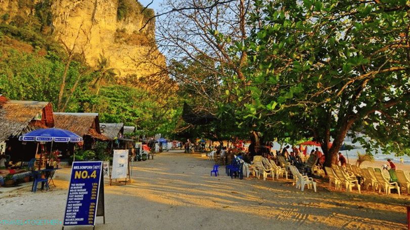 Plaža na plaži Ao Nang