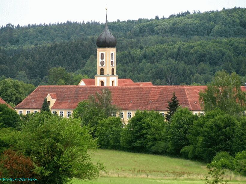 Stari samostan cistercita