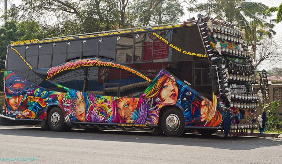 Lokalni autobusi mogu biti vrlo raznobojni