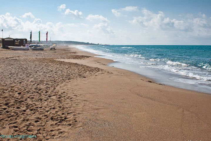 Odmaralište Turska. Bočne gradske plaže.