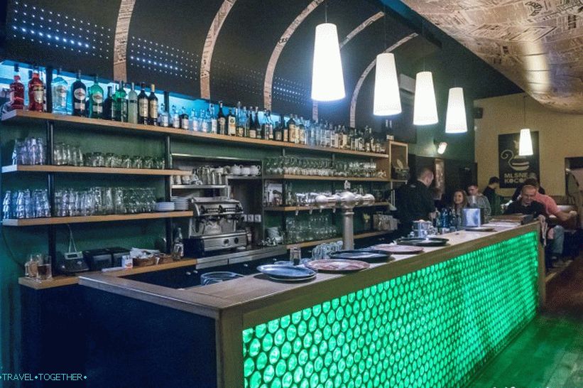 Bar Mlsnej Kocour u Pragu je srednji za turiste i mještane