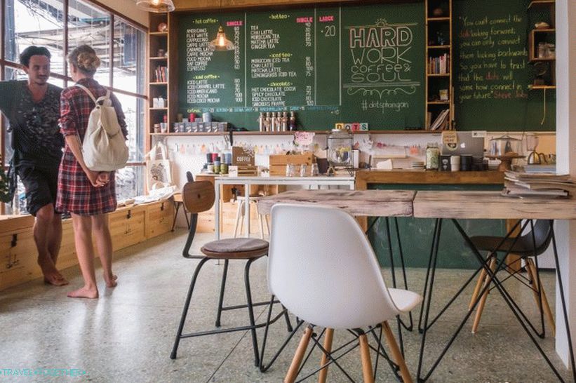 Kavana Dots Coffee - najbolja kava u Phanganu