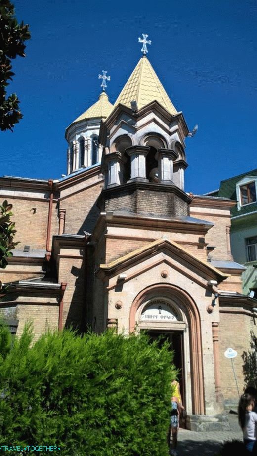 Armenska crkva