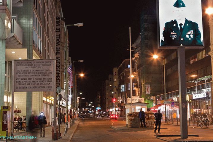 Ulazite u američki sektor, Checkpoint Charlie