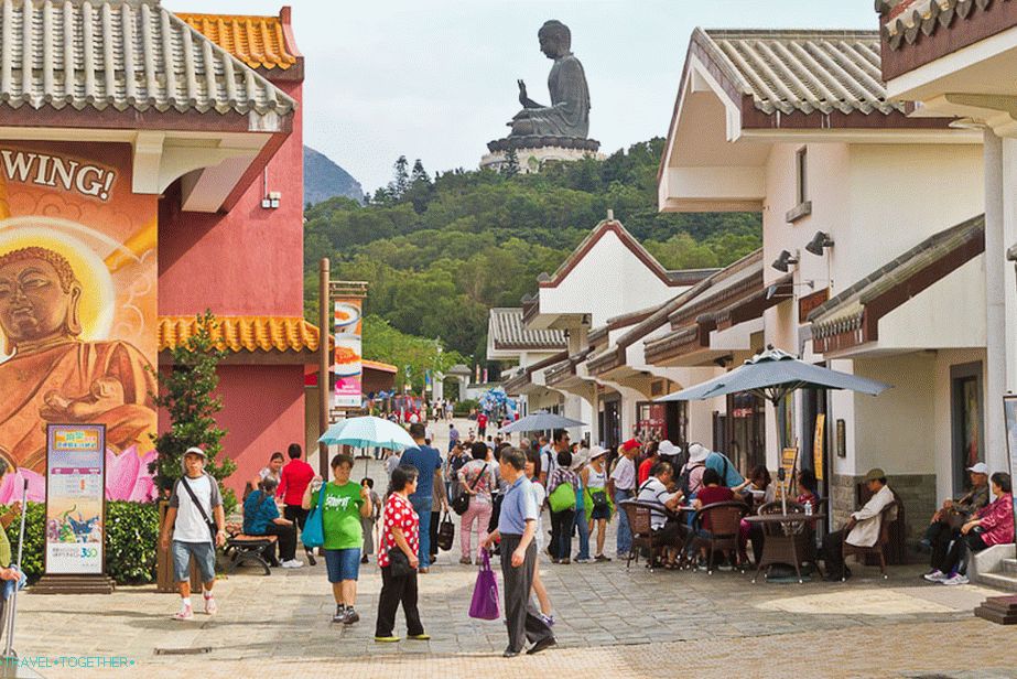 Ngong Ping i Veliki Buda