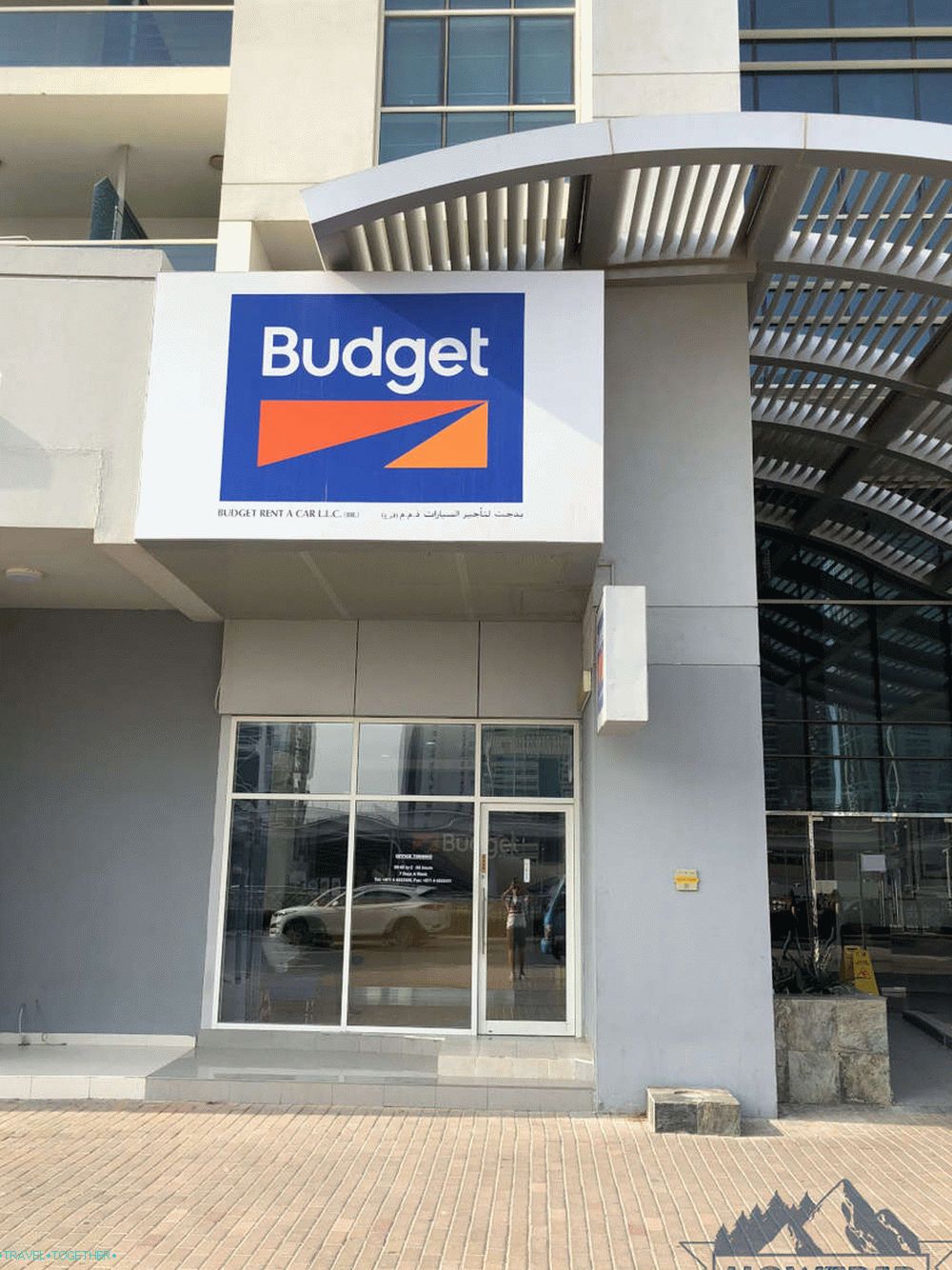Rent a car u Dubaiju