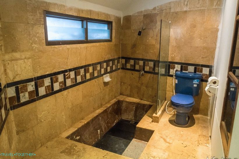 Chaweng Resort - hotel na Chawengu za ljubitelje starih
