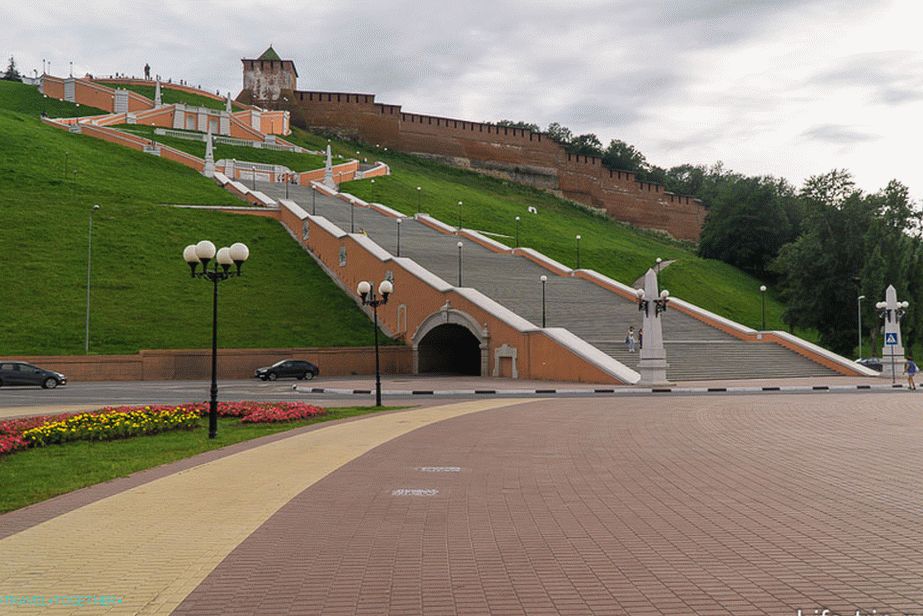 Chkalovskaya ladder