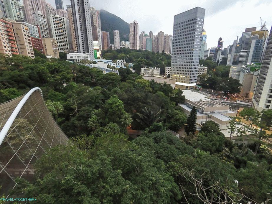 Pogled iz vidikovca u parku Hong Kong
