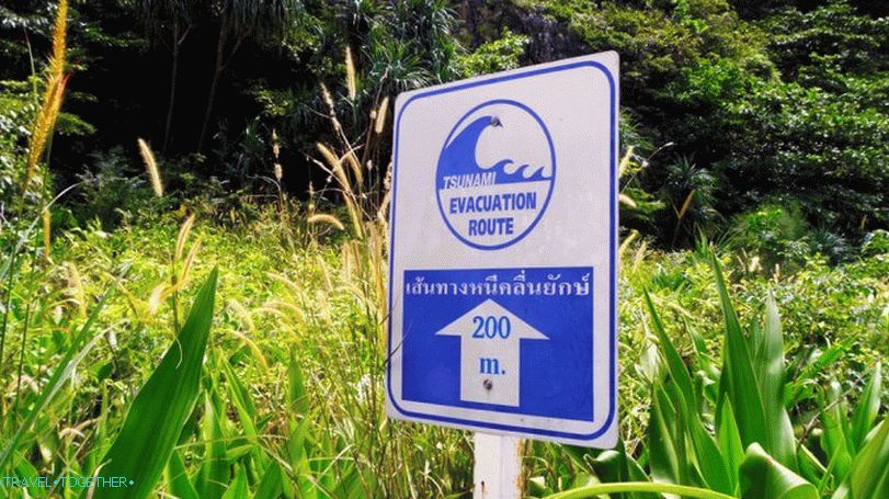 Znakovi upozorenja na tsunami u Tajlandu