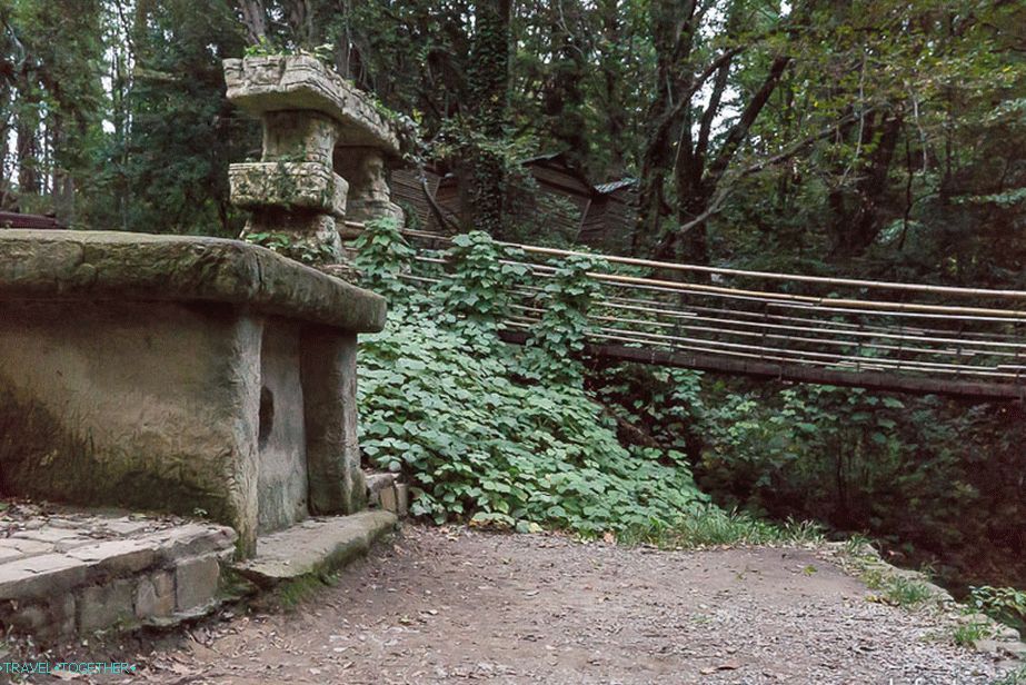 Umjetni dolmen