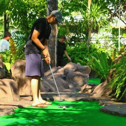 Park dinosaura na Phuketu