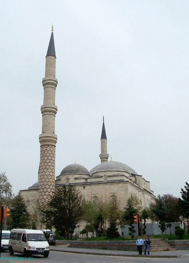 „Džamija”