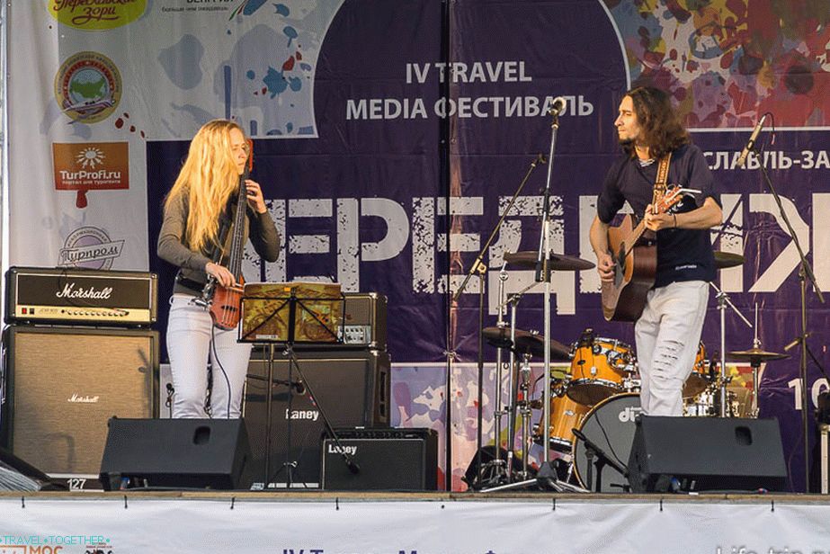 Nastup mojih prijatelja na festivalu