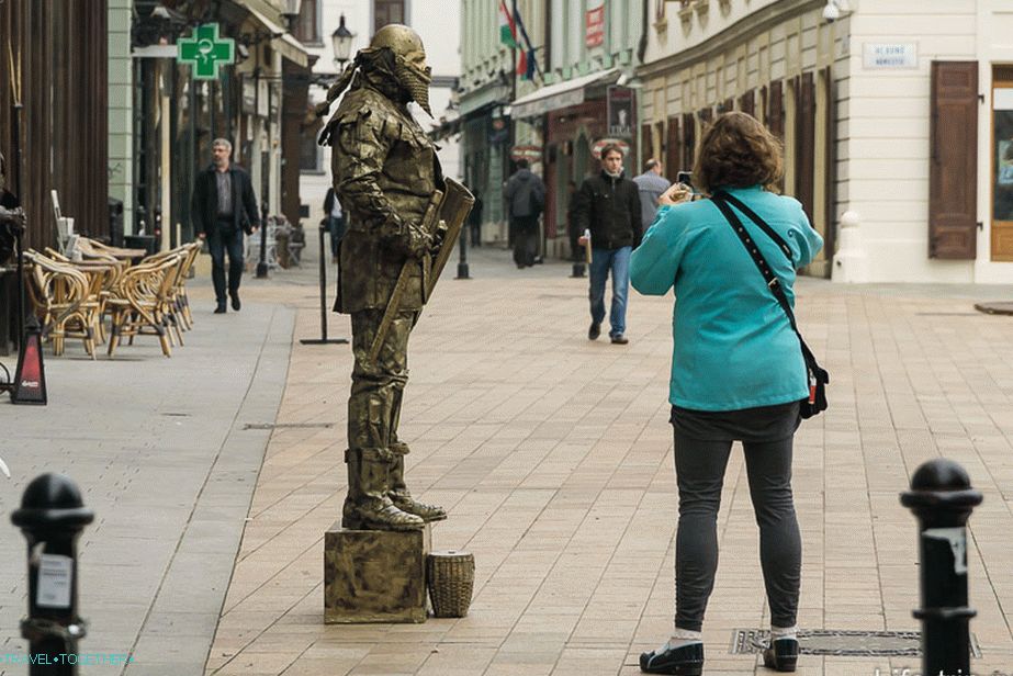 Mime u starom gradu