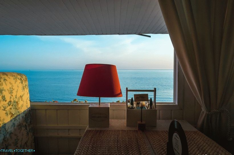Cafe del Mar na središnjem šetalištu u Sočiju