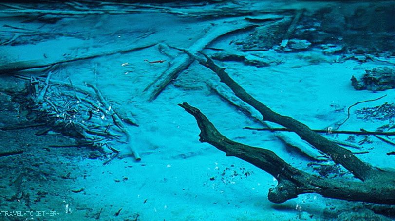 Plavo jezero u Krabiju