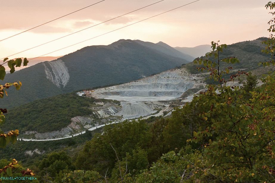 Kamenolom, zbog kojeg planine ne mogu postati
