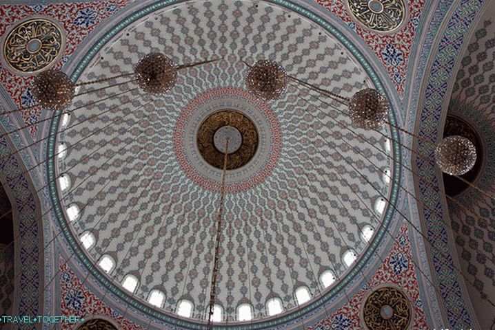 Kocatepe džamija u Ankari. Turska.
