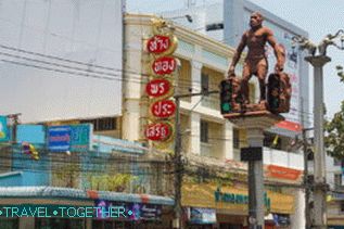 Skulpture u gradu Krabiju