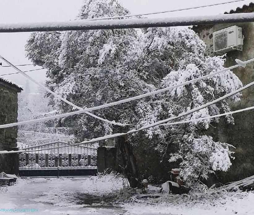 Grčka je snijeg (foto)