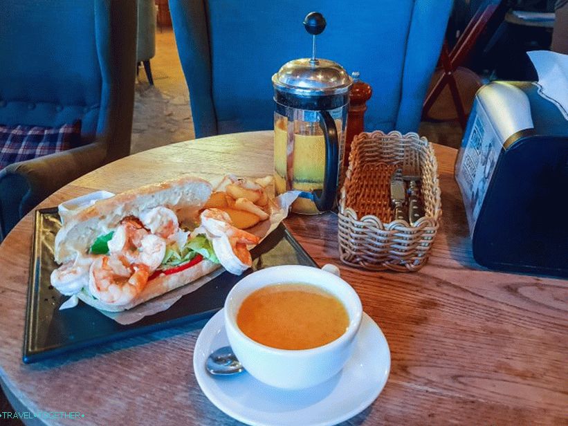 Cafe Pear - mjesto za odrasle stričeve i tete u Rose Plateau (1170m)