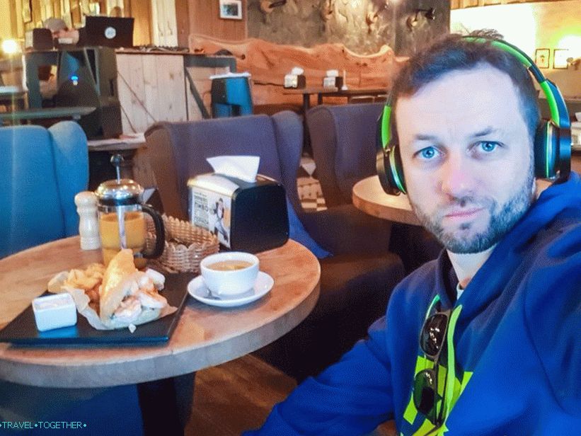Cafe Pear - mjesto za odrasle stričeve i tete u Rose Plateau (1170m)