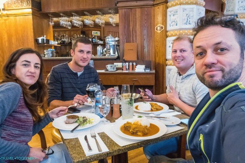 Cafe Imperial u Pragu - dječače, gdje su ti roditelji?