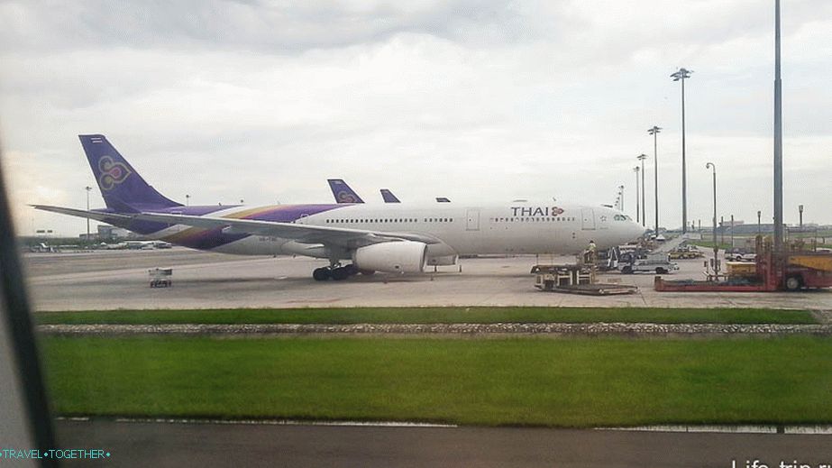 Od Moskve do Koh Samuija na Thai Airwaysu
