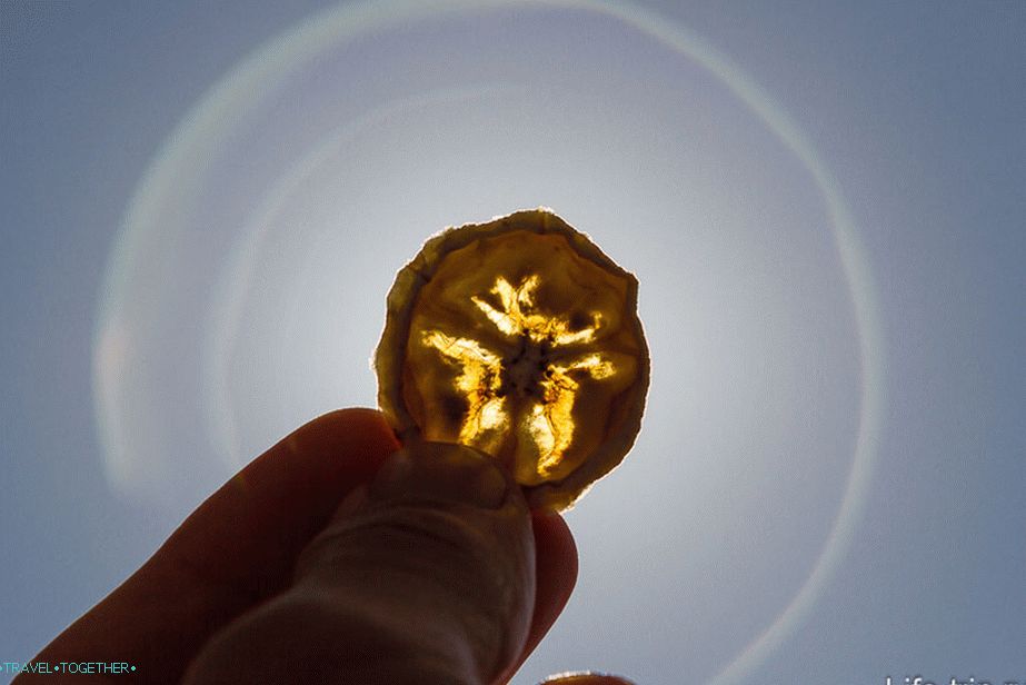 Komad banane može zasjeniti sunce
