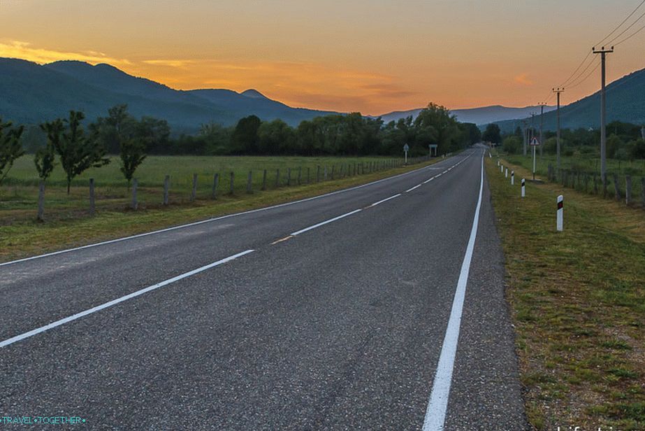Stvarno mi se sviđa put između Krinice i autoceste