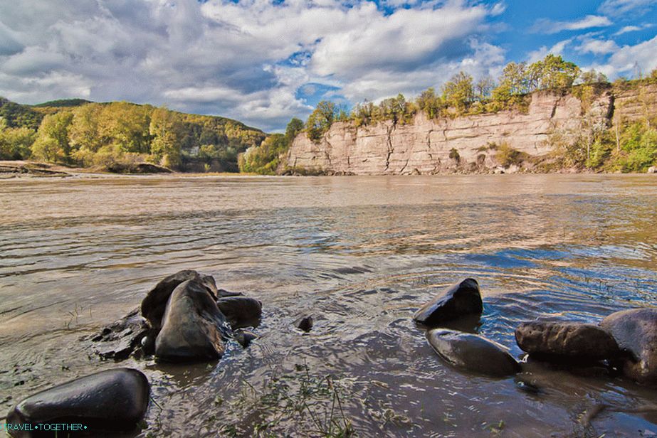 Bend Bijele rijeke, kao jezero