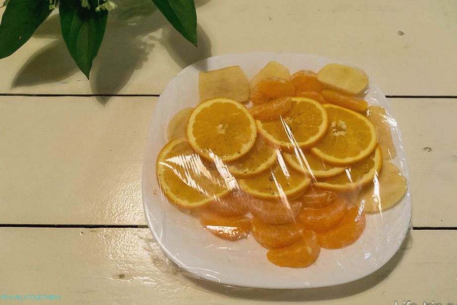 U hladnjaku nas je čekala pladanj s voćem