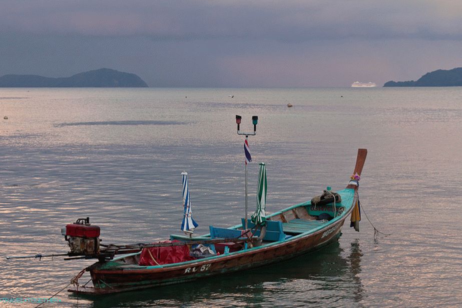 Rawai Beach - ne možete plivati, ali možete vidjeti