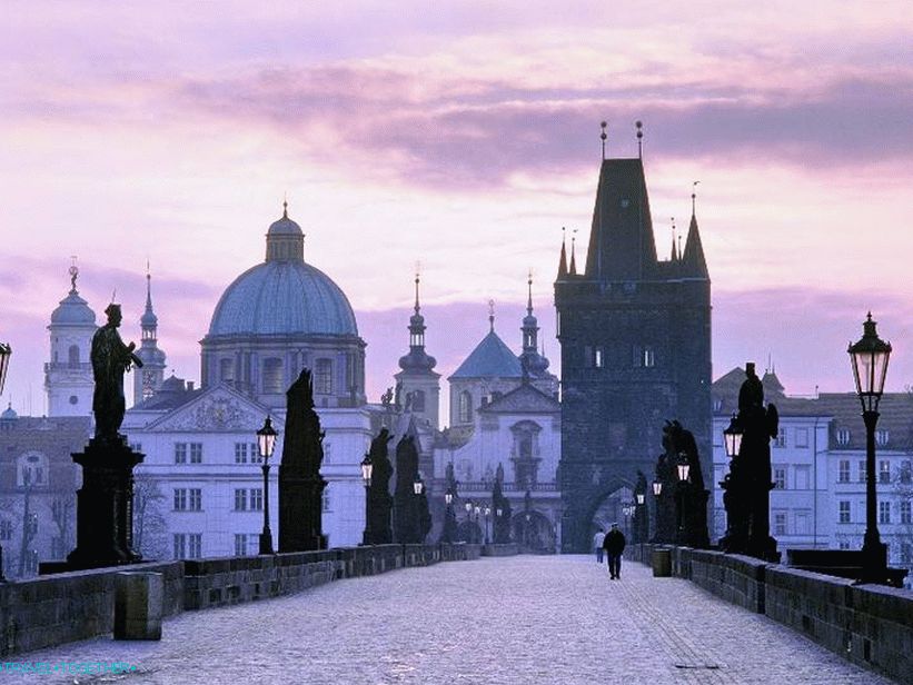Karlov most - jutro