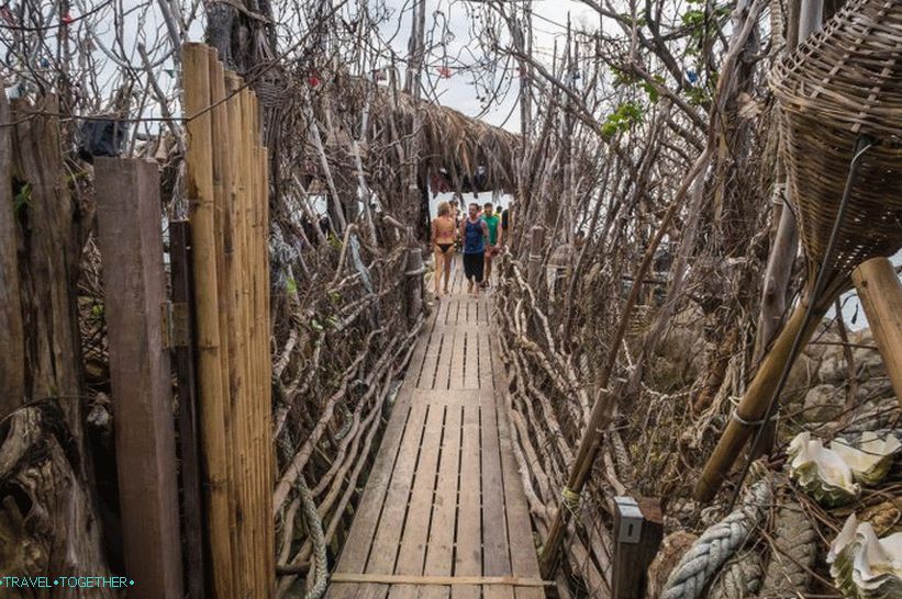 Koh Raham na Phanganu - autentični restoran morskog smeća