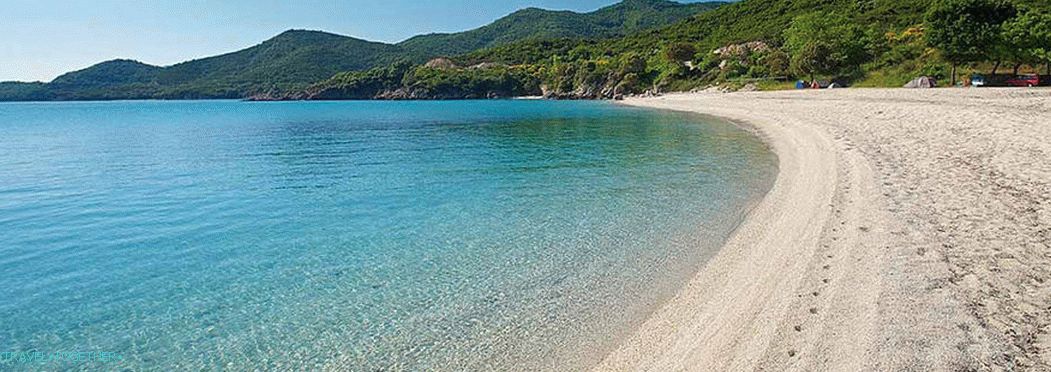 plaže u Kriopigiju Chalkidiki