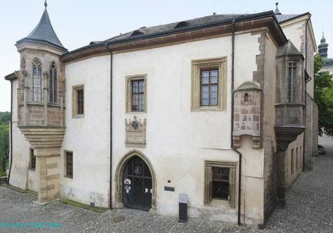Dvorac Hrádek