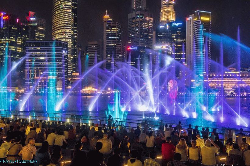 Spectra Laser Show u marini Bay