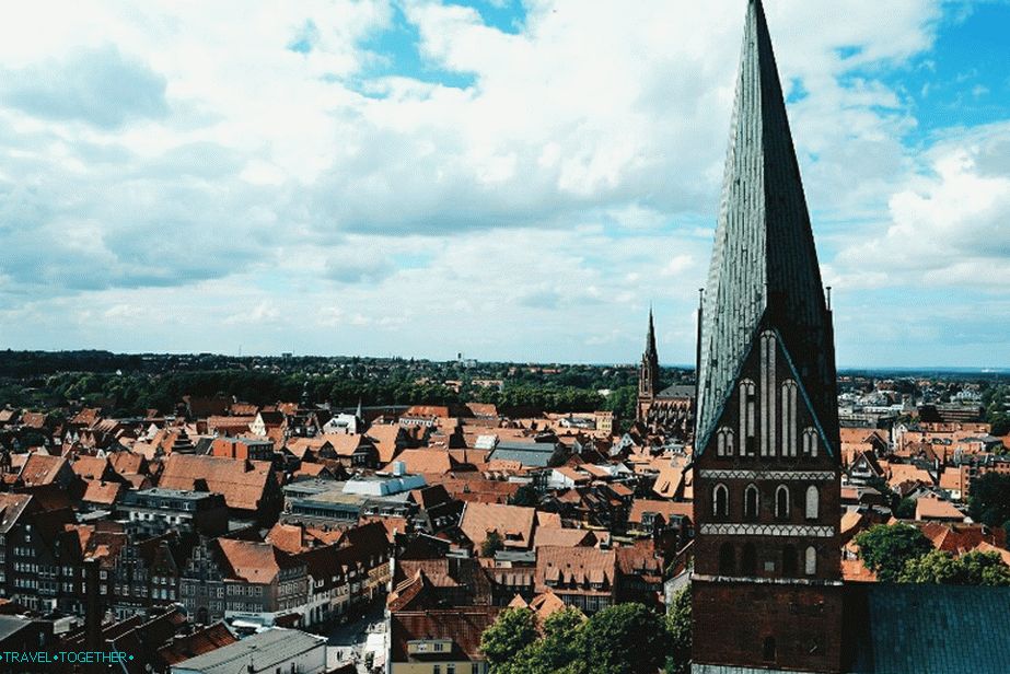 Panorama povijesnog centra Lüneburga
