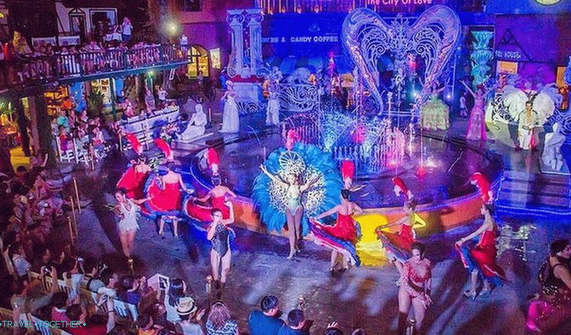 Cabaret show Mimosa u Pattayi