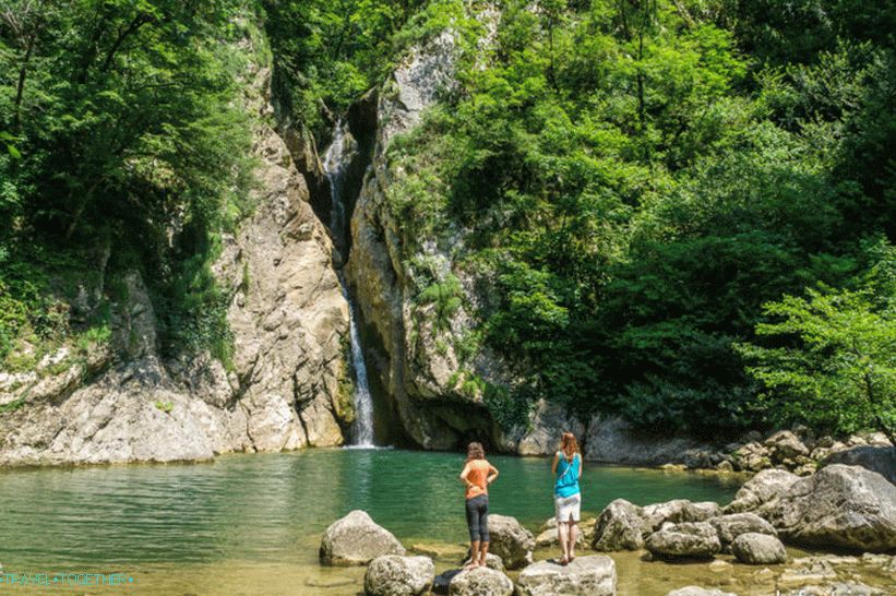 Agurski vodopad u Sočiju
