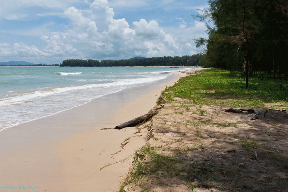 Napuštena plaža Nai Yang