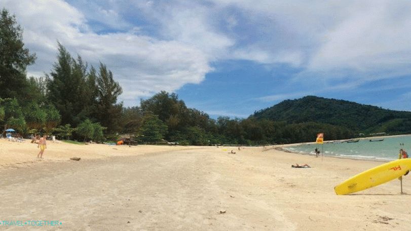 Središnji dio plaže Nai Young u Phuketu
