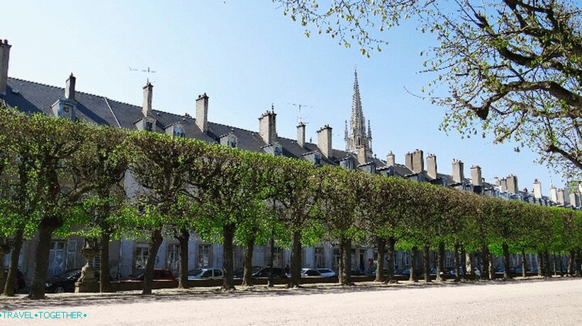 Place de la Carrière