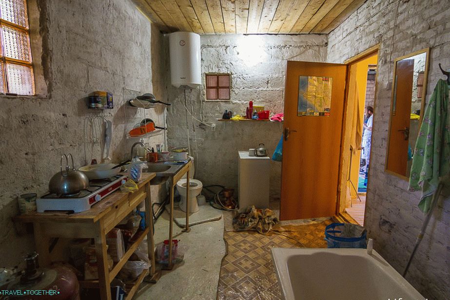 Kuhinja i kupaonica u našem podzemnom stilu