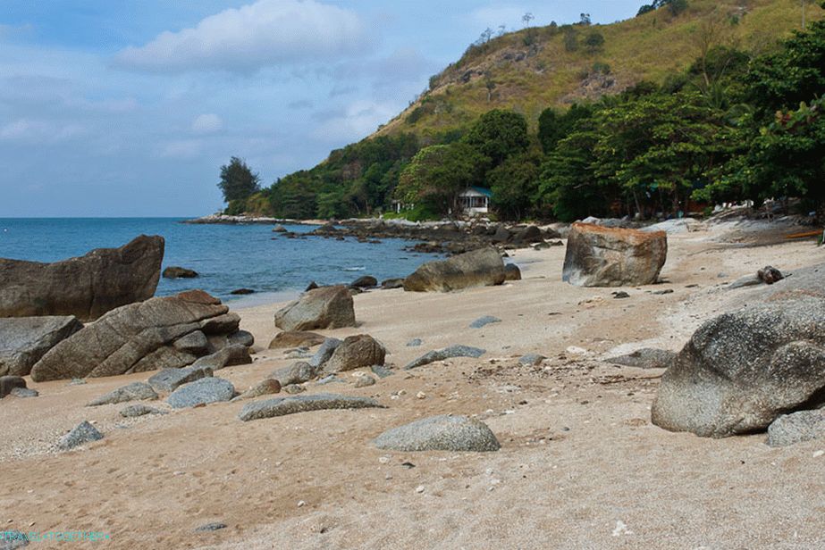 Plaža bez naslova uz Nai Harn